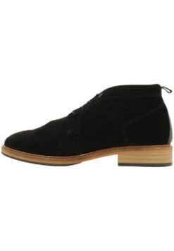 Bullboxer Veterschoen Zwart 679K56676AK006SU